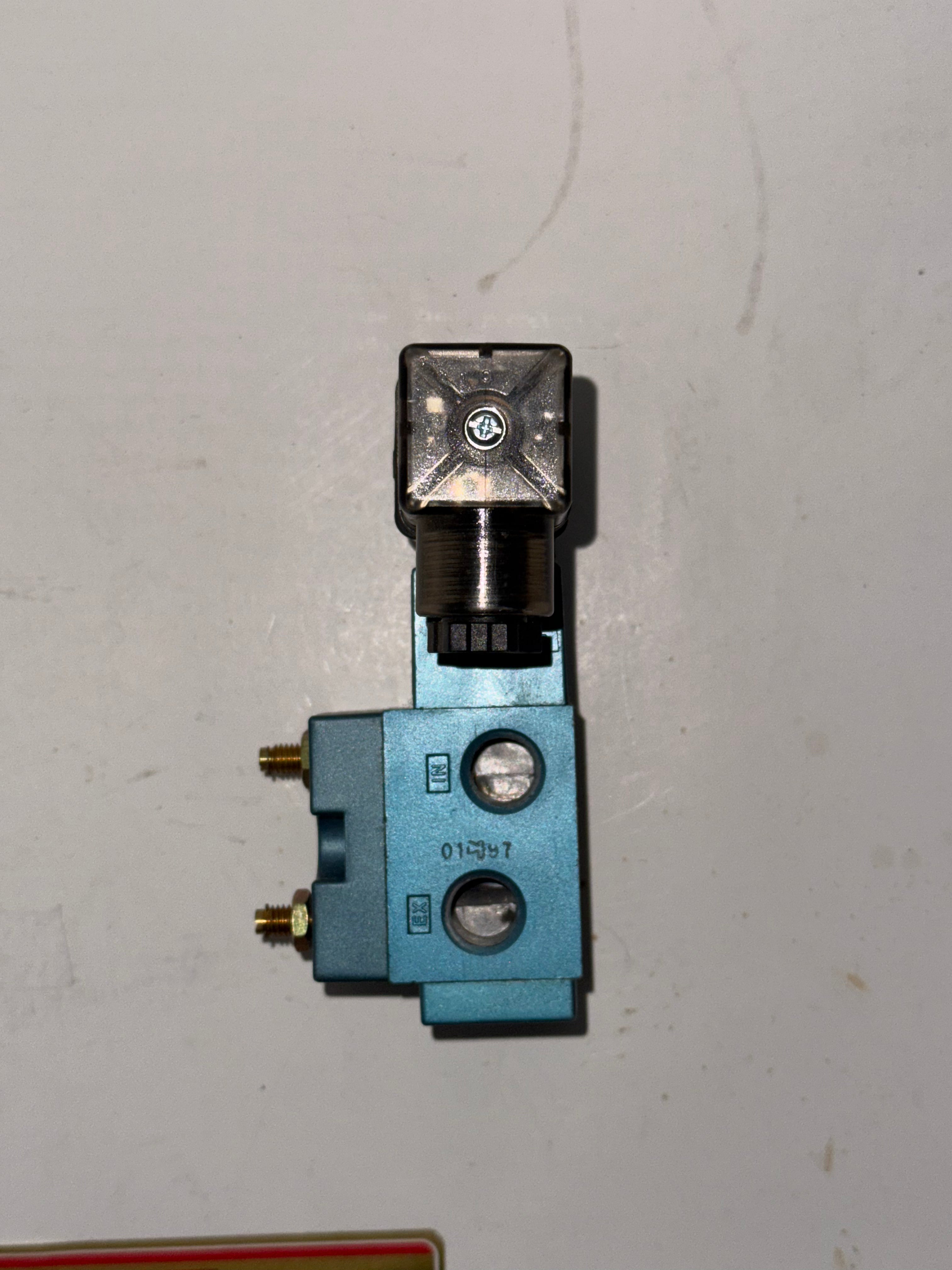 MAC 712C 12 PI 111JC Valve - Froedge Machine & Supply Co., Inc.