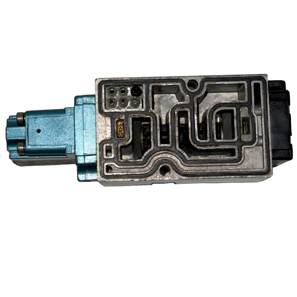 MAC Valves 82A-AA-000-TM-DAAP-1DA Solenoid Valve, Damaged Display Box